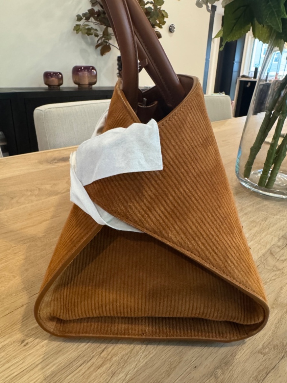 NEW Ferragamo Suede Corduroy Hug Bag - Medium - Picture 4 of 9